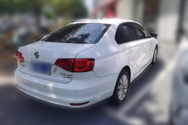 Used Volkswagen Sagitar 2015 230TSI Automatic Comfort Version Rear Right 45 Deg