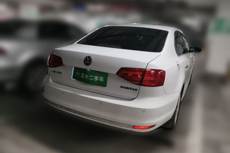 Used Volkswagen Sagitar 2015 1.6L Automatic Comfort Model Rear Right 45 Deg