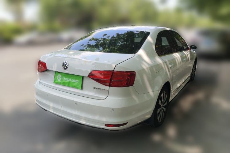 Used Volkswagen Sagitar 2015 230TSI Automatic Luxury Model Rear Right 45 Deg