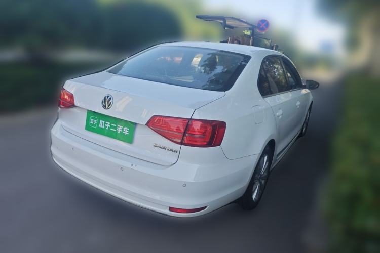 Used Volkswagen Sagitar 2015 1.6L Manual Comfort Model Rear Right 45 Deg