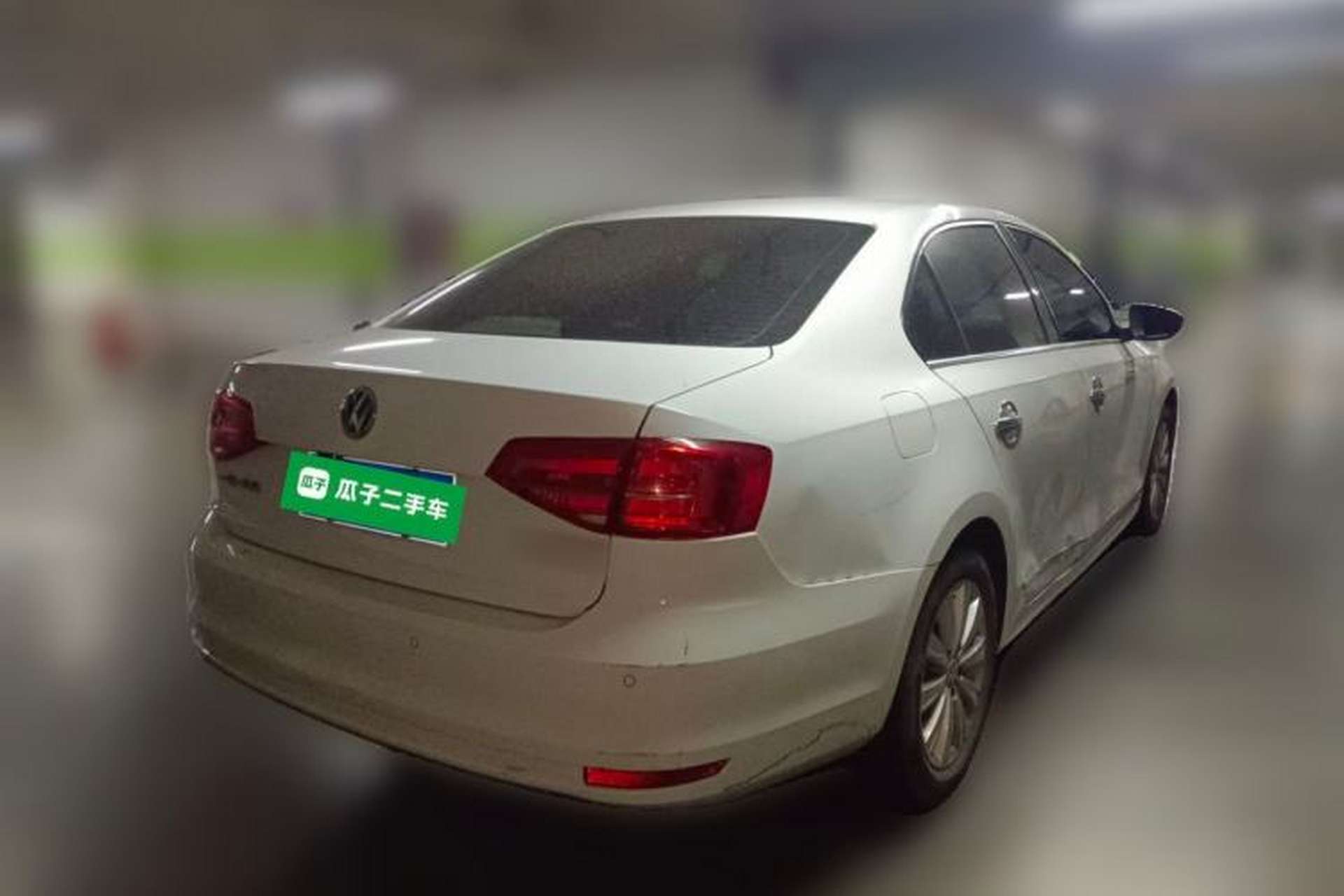 Used Volkswagen Sagitar 2015 1.6L Automatic Comfort Model Rear Right 45 Deg