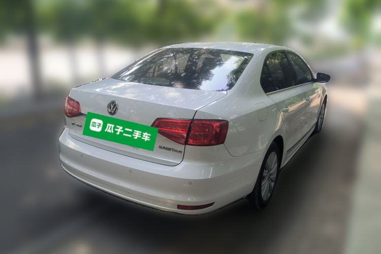 Used Volkswagen Sagitar 2015 1.6L Manual Comfort Model Rear Right 45 Deg