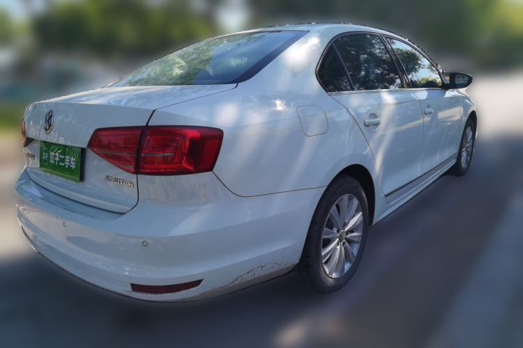 Used Volkswagen Sagitar 2015 1.6L Automatic Comfort Model Rear Right 45 Deg