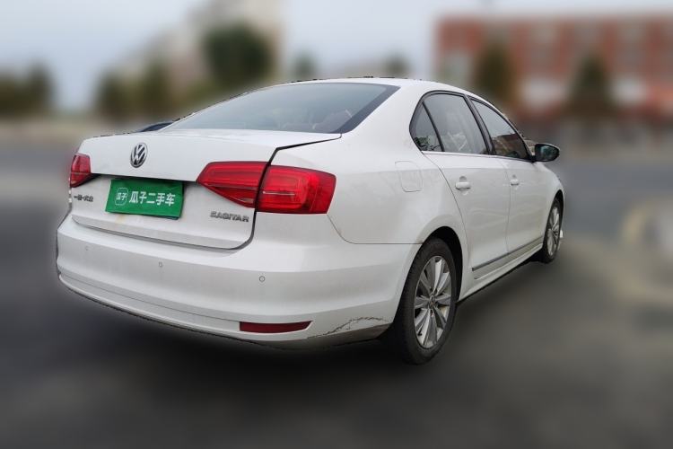 Used Volkswagen Sagitar 2015 1.6L Automatic Comfort Model Rear Right 45 Deg