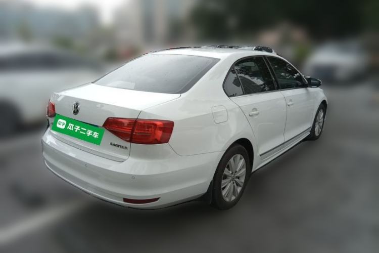 Used Volkswagen Sagitar 2015 1.6L Automatic Comfort Model Rear Right 45 Deg