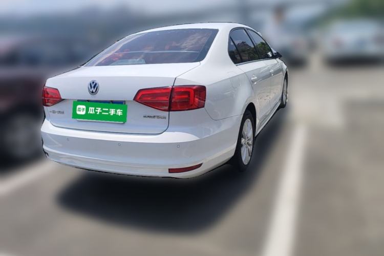 Used Volkswagen Sagitar 2015 1.6L Automatic Comfort Model Rear Right 45 Deg