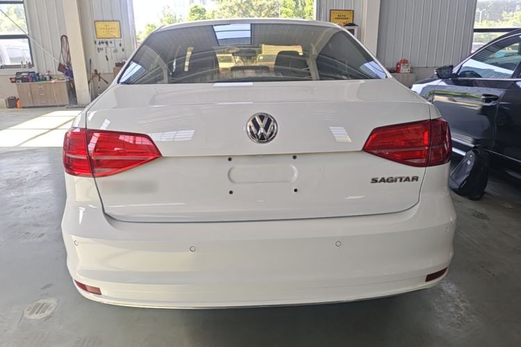 Used Volkswagen Sagitar 2015 1.6L Automatic Comfort Model Rear