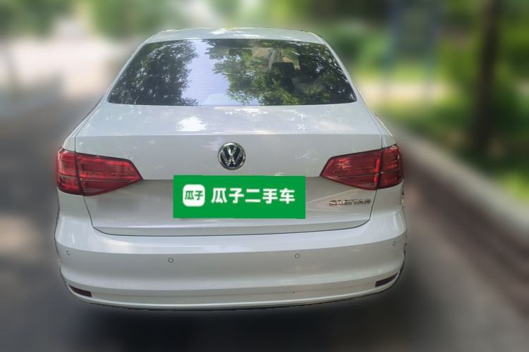 Used Volkswagen Sagitar 2015 1.6L Manual Comfort Model Rear