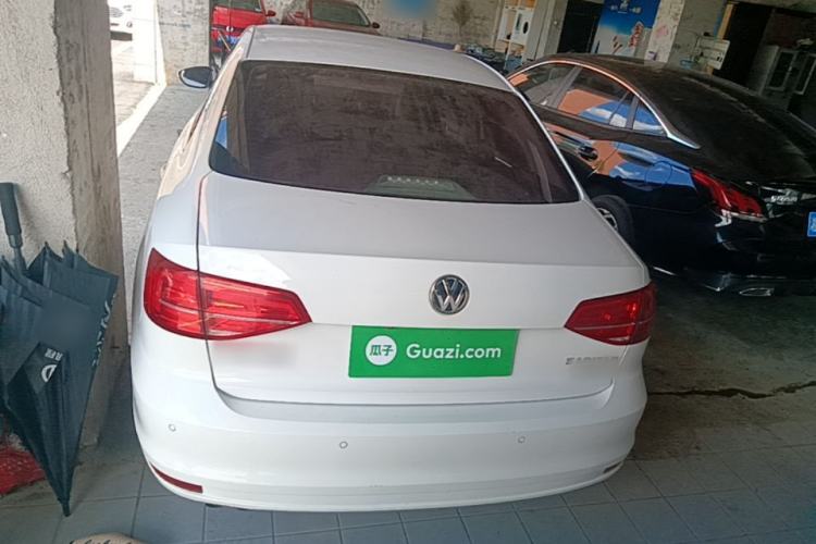 Used Volkswagen Sagitar 2015 230TSI Manual Comfort Version Rear