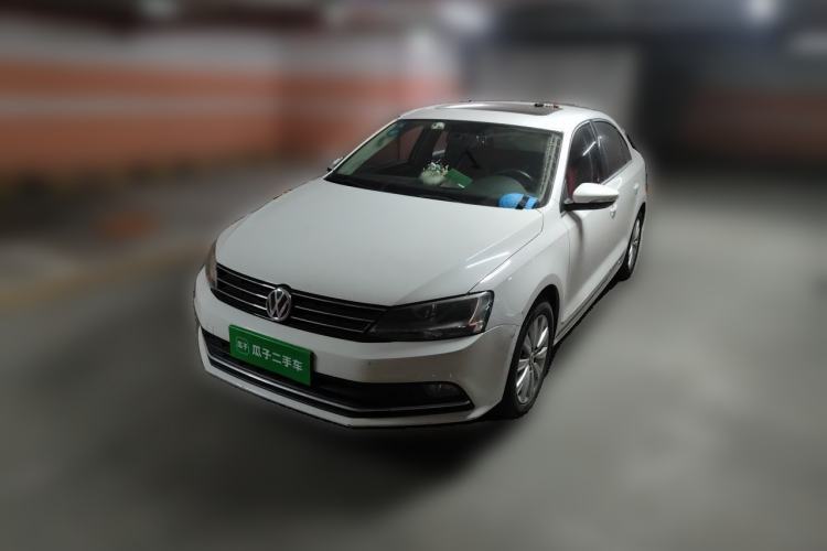 Used Volkswagen Sagitar 2015 230TSI Automatic Comfort Version Guazi used car, China used car export, Used car for sale, Used cars, Cheapest cars for sale