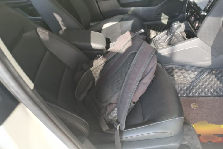 Used Volkswagen Sagitar 2015 230TSI Automatic Comfort Version Right Front Seat