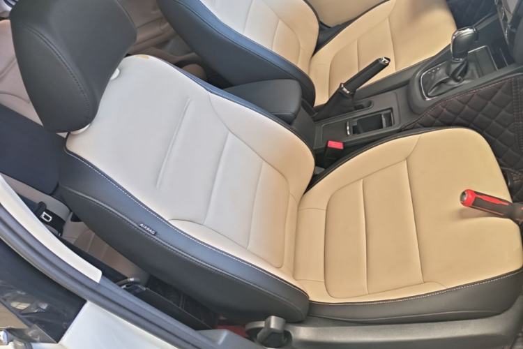 Used Volkswagen Sagitar 2015 1.6L Automatic Comfort Model Right Front Seat