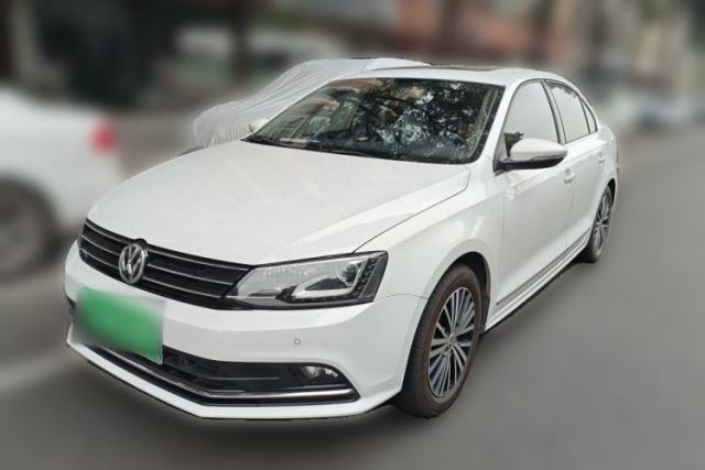 Used Volkswagen Sagitar 2015 230TSI Automatic Luxury Model