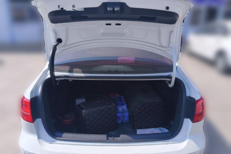 Used Volkswagen Sagitar 2015 230TSI Automatic Comfort Version Trunk