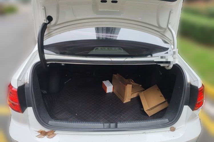 Used Volkswagen Sagitar 2015 230TSI Automatic Comfort Version Trunk