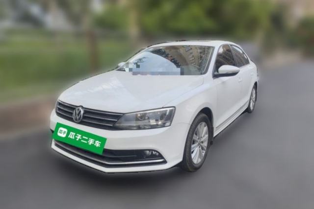 Used Volkswagen Sagitar 2015 230TSI Manual Comfort Version