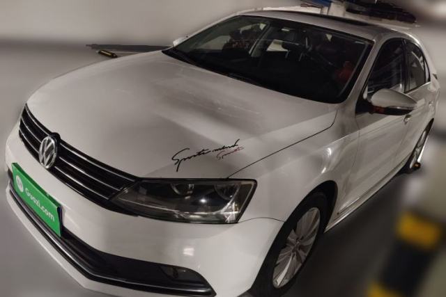 Used Volkswagen Sagitar 2015 1.6L Manual Comfort Model