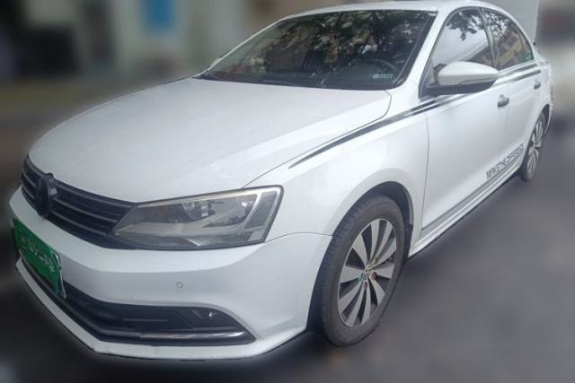 Used Volkswagen Sagitar 2015 230TSI Manual Luxury Edition