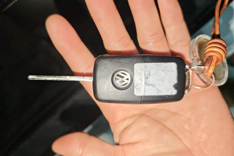Used Volkswagen Sagitar 2015 230TSI Automatic Comfort Version Vehicle Key