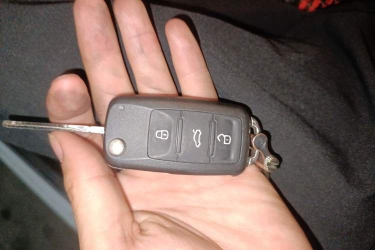 Used Volkswagen Sagitar 2015 1.6L Automatic Comfort Model Vehicle Key