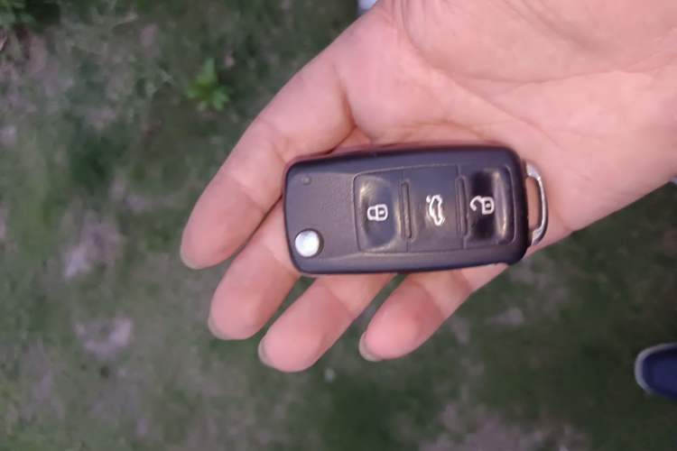 Used Volkswagen Sagitar 2015 1.6L Manual Comfort Model Vehicle Key