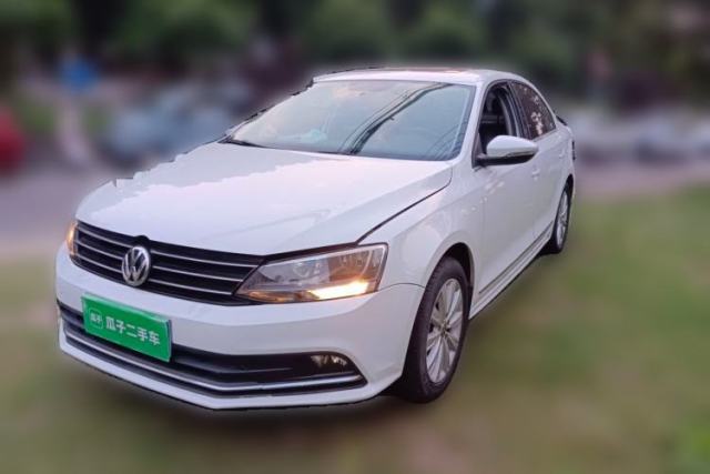 Used Volkswagen Sagitar 2015 1.6L Manual Comfort Model