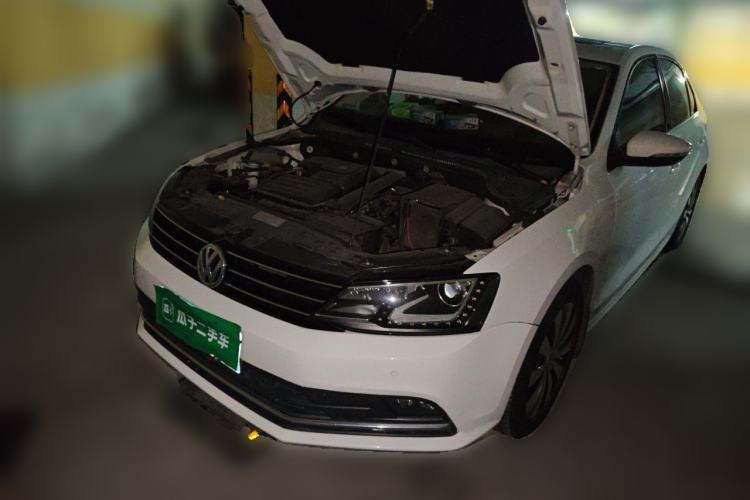 Used Volkswagen Sagitar 2015 230TSI Automatic Luxury Model Guazi used car, China used car export, Used car for sale, Used  cars, Cheapest cars for sale