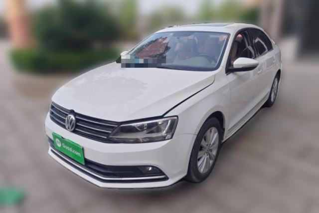 Used Volkswagen Sagitar 2015 1.6L Manual Comfort Model