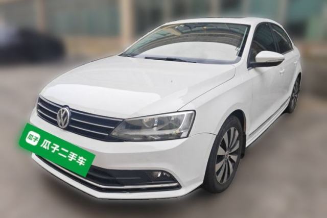 Used Volkswagen Sagitar 2015 230TSI Automatic Luxury Model