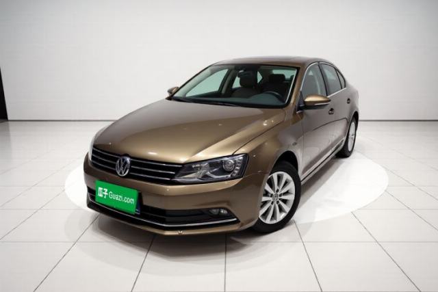 Used Volkswagen Sagitar 2015 230TSI Automatic Comfort Version