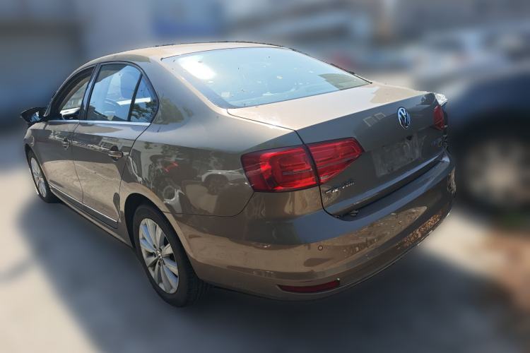 Used Volkswagen Sagitar 2015 1.6L Automatic Comfort Model Exterior 3