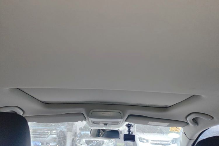 Used Volkswagen Sagitar 2015 1.6L Automatic Comfort Model Headliner