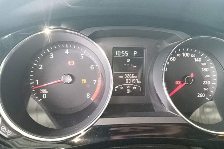 Used Volkswagen Sagitar 2015 1.6L Automatic Comfort Model Instrument Cluster