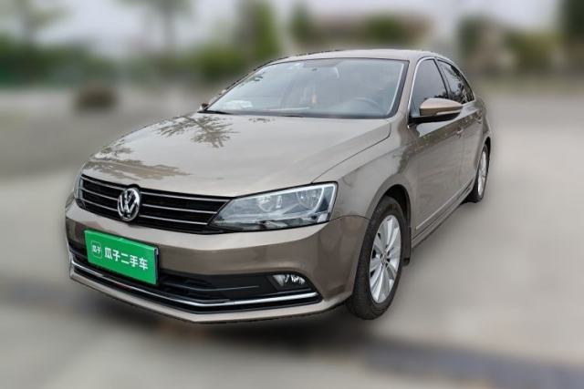 Used Volkswagen Sagitar 2015 1.6L Manual Comfort Model