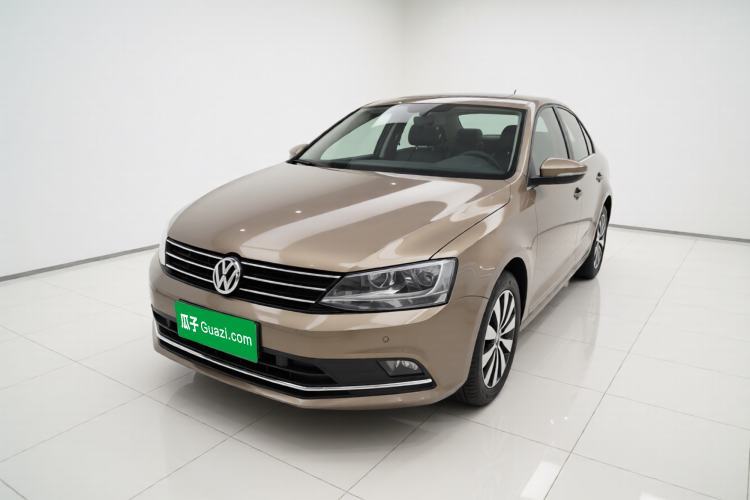 Used Volkswagen Sagitar 2015 230TSI Automatic Luxury Model Guazi used car, China used car export, Used car for sale, Used  cars, Cheapest cars for sale