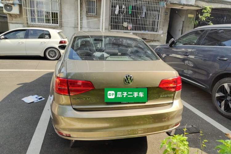 Used Volkswagen Sagitar 2015 1.6L Automatic Comfort Model Rear