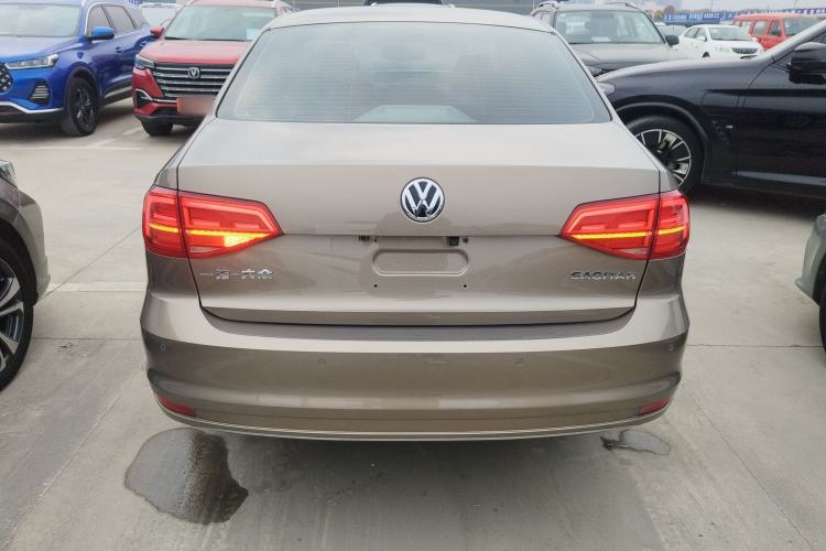 Used Volkswagen Sagitar 2015 1.6L Automatic Comfort Model Rear