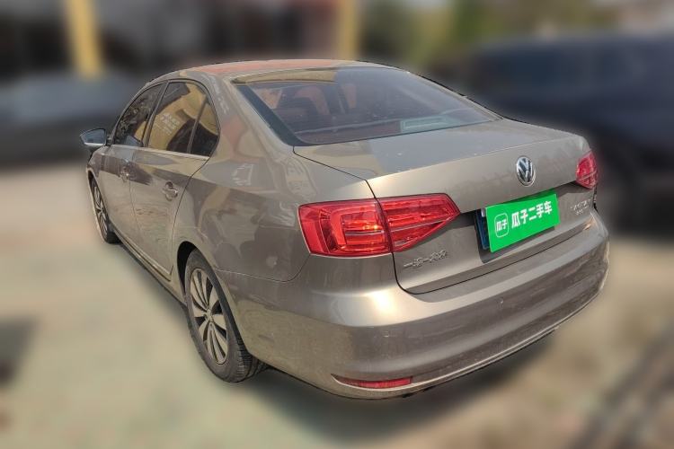 Used Volkswagen Sagitar 2015 230TSI Automatic Luxury Model Rear Left 45 Deg