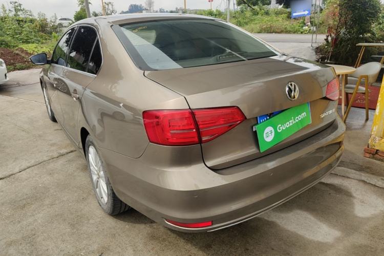 Used Volkswagen Sagitar 2015 1.6L Automatic Comfort Model Rear Left 45 Deg