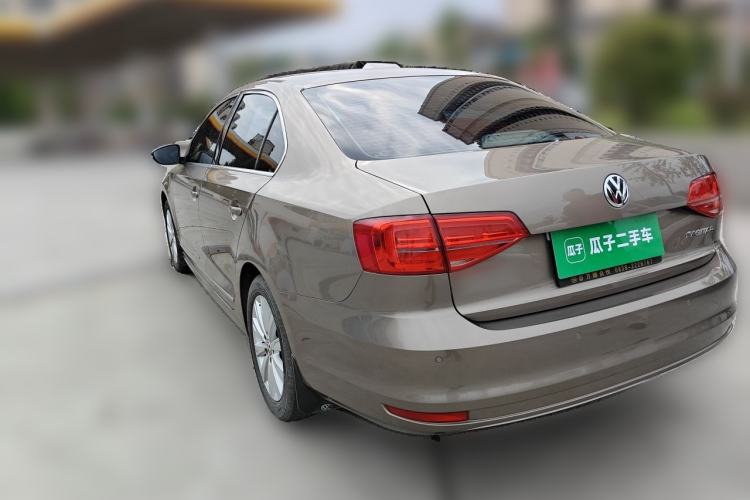 Used Volkswagen Sagitar 2015 1.6L Manual Comfort Model Rear Left 45 Deg