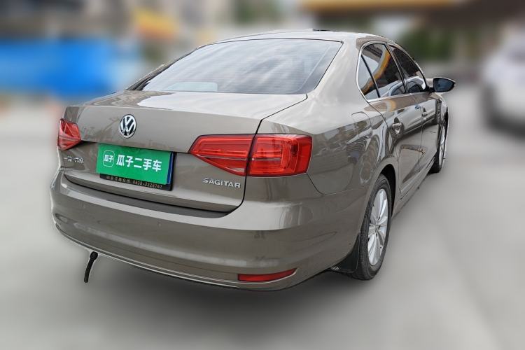 Used Volkswagen Sagitar 2015 1.6L Manual Comfort Model Rear Right 45 Deg