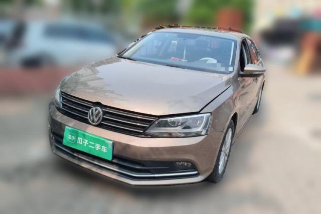 Used Volkswagen Sagitar 2015 230TSI Automatic Comfort Version