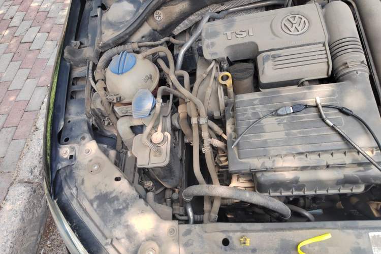Used Volkswagen Sagitar 2016 230TSI 25th Anniversary Edition Engine Bay Right