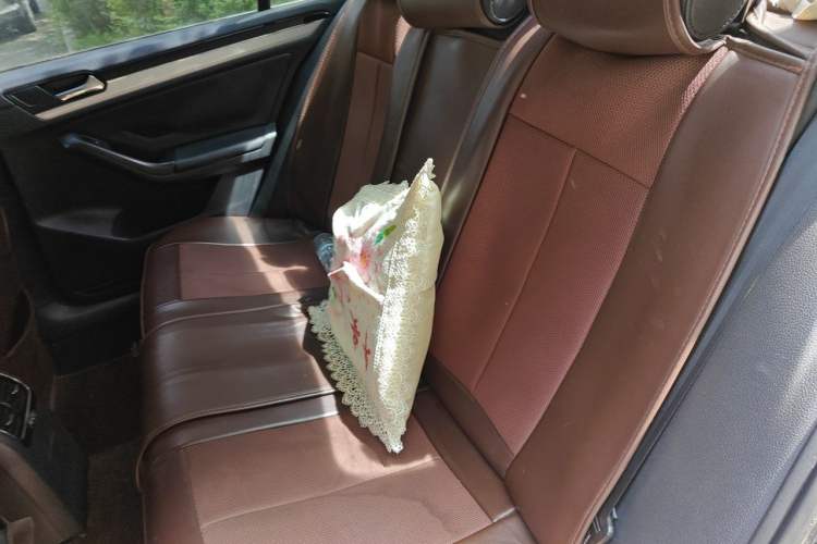 Used Volkswagen Sagitar 2016 230TSI 25th Anniversary Edition Left Rear Seat