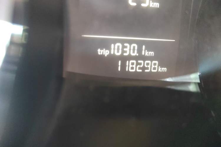 Used Volkswagen Sagitar 2016 230TSI 25th Anniversary Edition Odometer Close Up