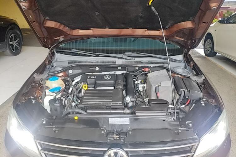 Used Volkswagen Sagitar 2016 230TSI 25th Anniversary Edition Engine Bay