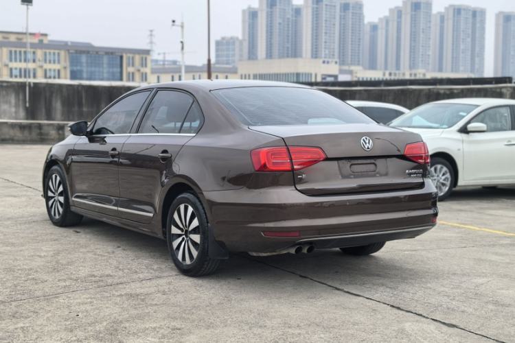 Used Volkswagen Sagitar 2016 230TSI 25th Anniversary Edition Exterior 2