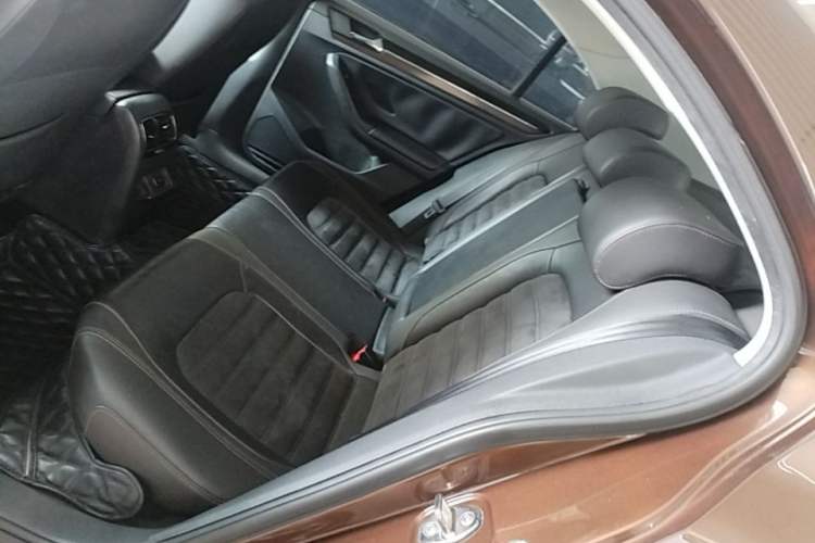 Used Volkswagen Sagitar 2016 230TSI 25th Anniversary Edition Left Rear Seat