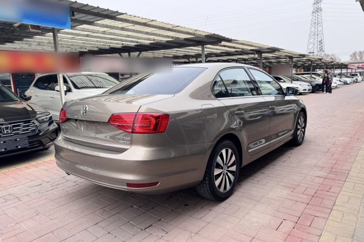 Used Volkswagen Sagitar 2016 230TSI 25th Anniversary Edition Exterior 5
