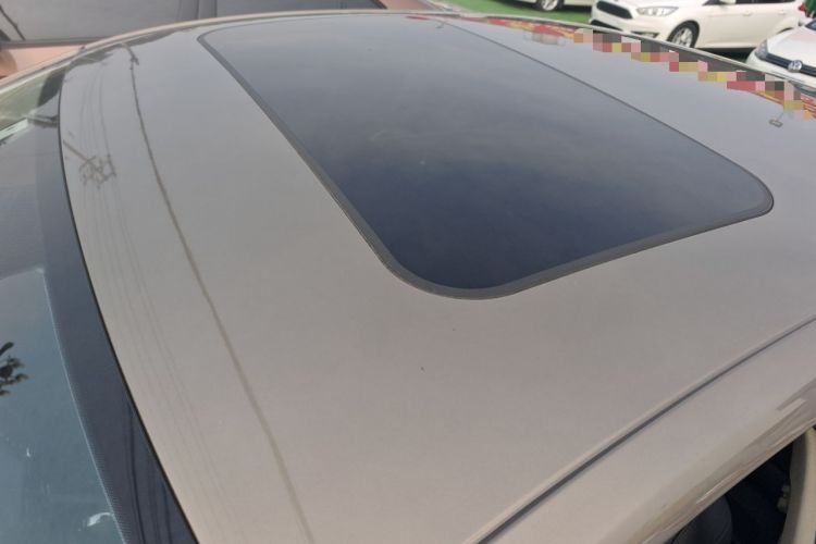 Used Volkswagen Sagitar 2016 230TSI 25th Anniversary Edition Roof